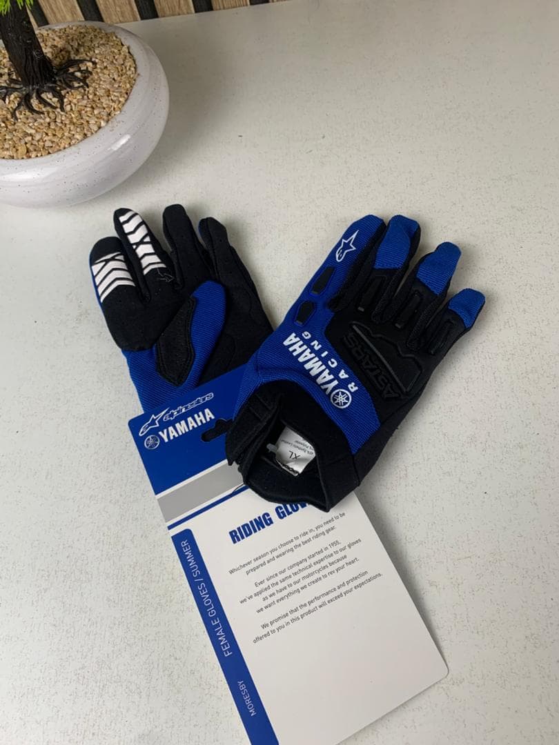 Gants YAMAHA MX & Alpinestars – قفازات ياماها إم إكس وألبينستارز - Accessoires Auto/Moto - صورة حقيقية 2