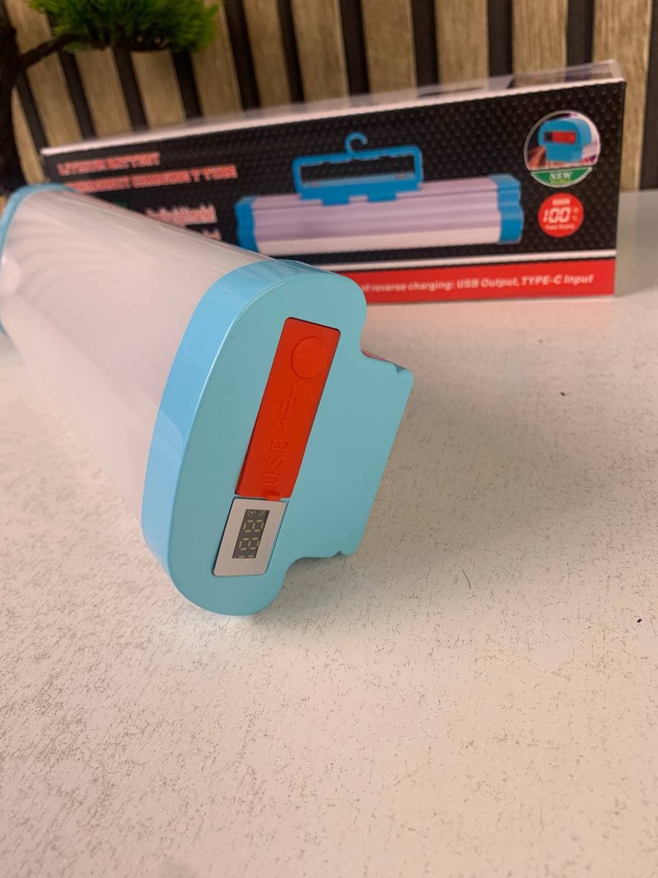Lanterne de Camping 5-en-1 avec Power Bank MM 4000mAh - مصباح التخييم المغناطيسي متعدد المهام - Camping et Randonnée - صورة حقيقية 11
