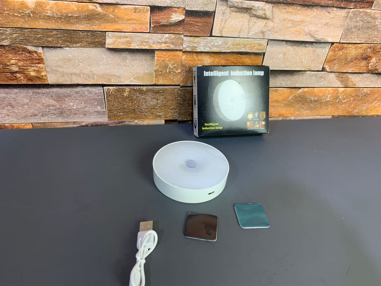 Lampe LED intelligente à capteur de mouvement sans fil Rechargeable - Électronique - صورة حقيقية 8