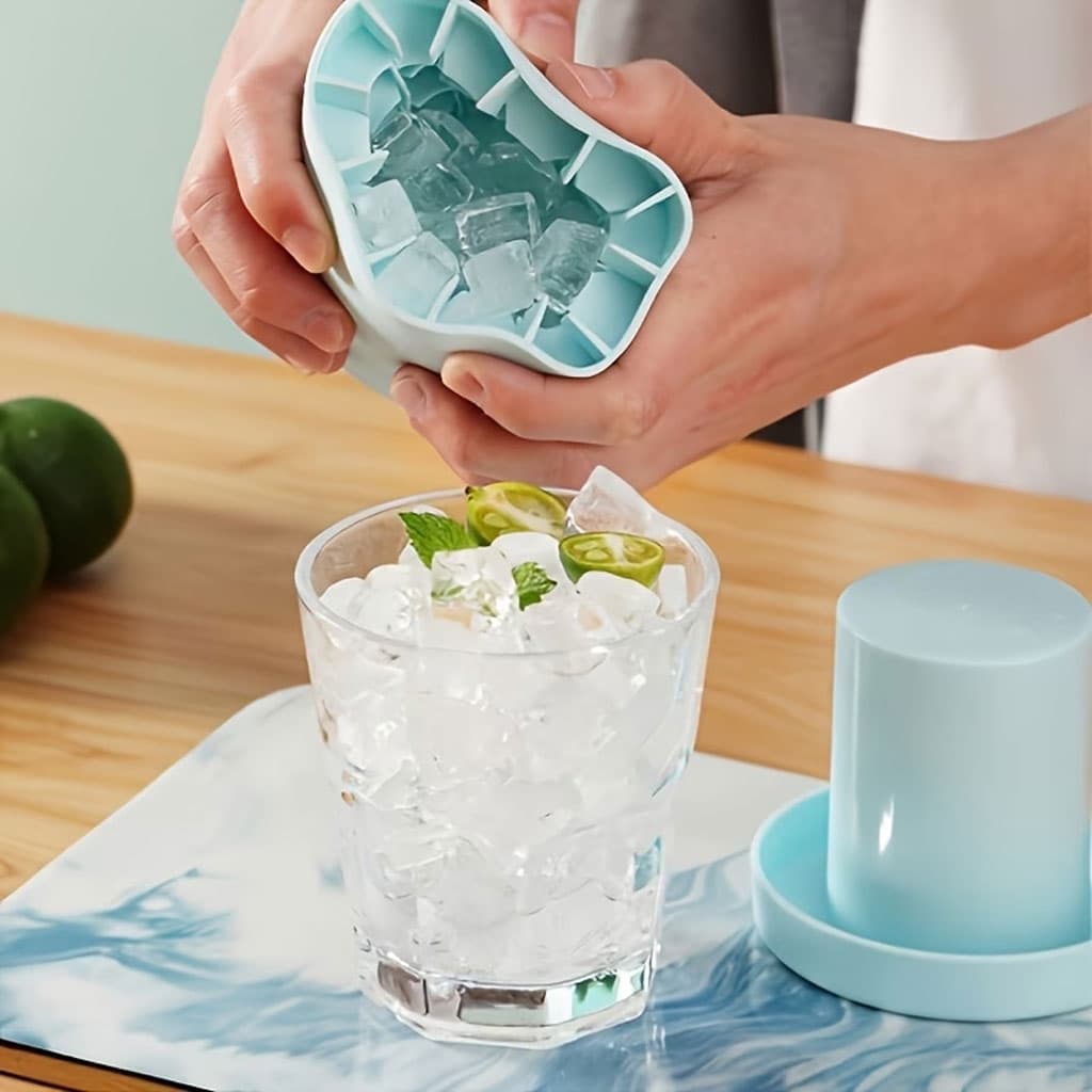Moule à Glaçons 3D en Silicone Souple avec Système de Démoulage Facile - قالب صنع الثلج السيليكوني ثلاثي الأبعاد - Produits de saison - صورة 7